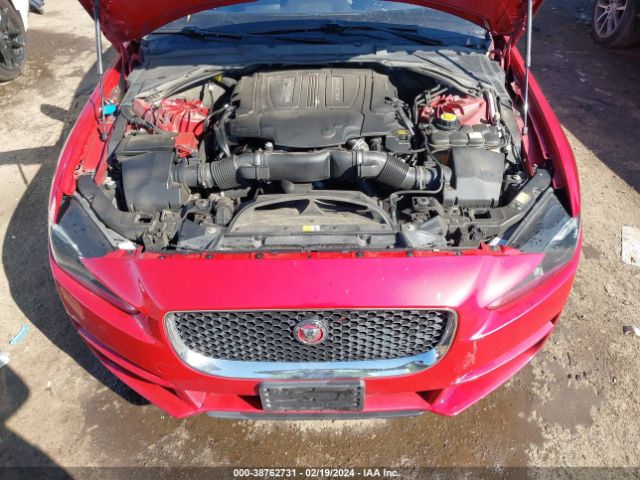 SAJAK4BV3HA960757 Jaguar Xe 35t Prestige