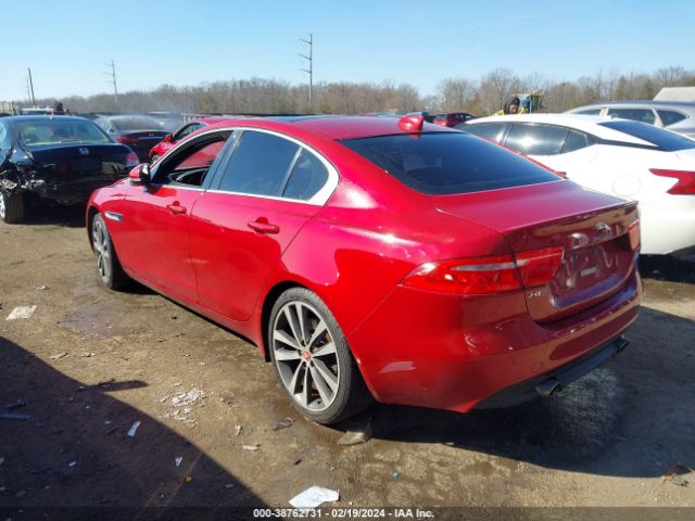 SAJAK4BV3HA960757 Jaguar Xe 35t Prestige