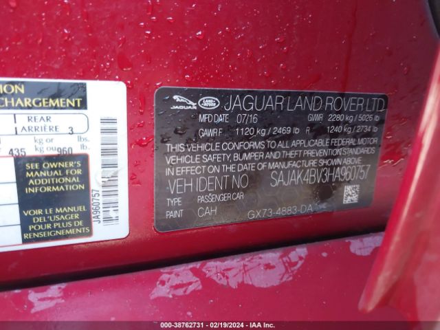 SAJAK4BV3HA960757 Jaguar Xe 35t Prestige