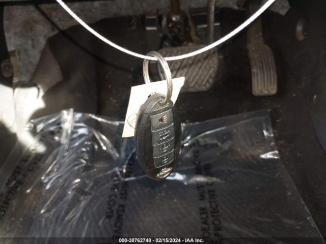 3N1AB7AP8HL713975 Nissan SENTRA SV
