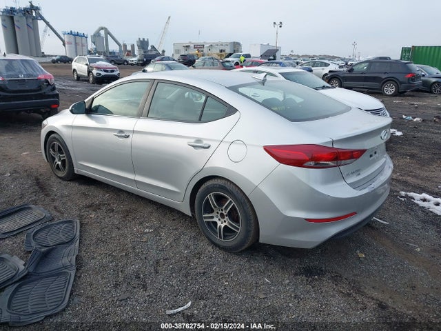 Hyundai ELANTRA SE 2017 5NPD74LF0HH127754 Image 3