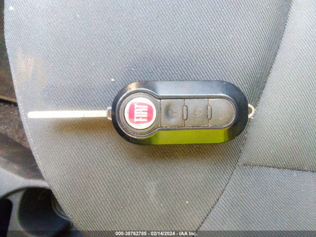 2012 FIAT 500 3C3CFFAR0CT124423 Photo 10