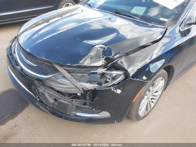 Chrysler 200 Limited 2015 1C3CCCAB6FN676488 Image 6