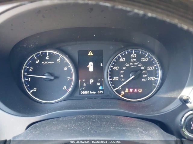 JA4AD3A38JZ015162 Mitsubishi Outlander Se