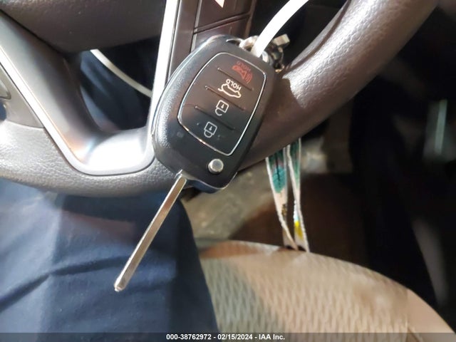 Hyundai Santa Fe Se 2016 KM8SMDHF2GU146413 Image 11