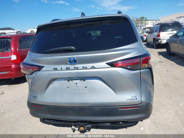 Toyota SIENNA LE 2021 5TDKRKEC3MS005662 Image 16