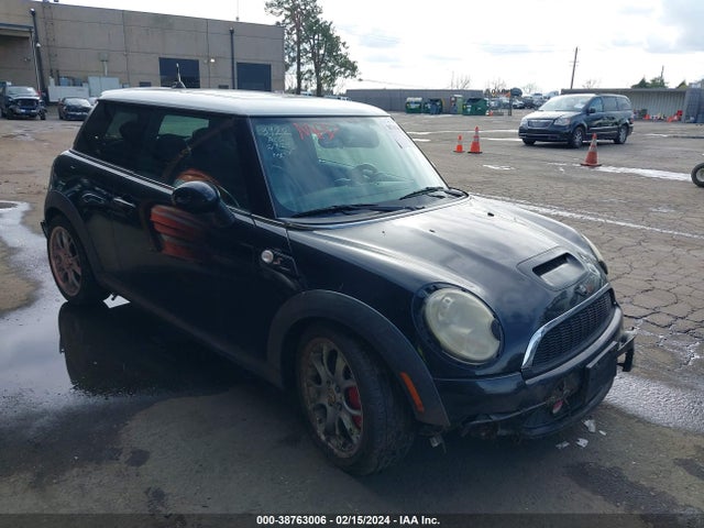 2009 MINI COOPER S WMWMF73529TW85899 Photo 0
