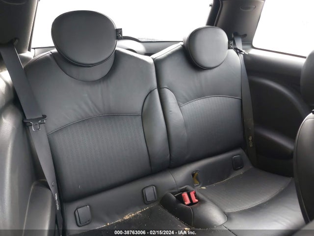 2009 MINI COOPER S WMWMF73529TW85899 Photo 7