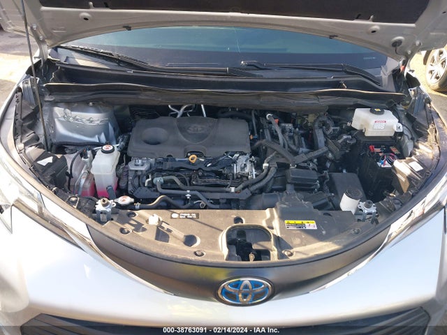 2021 TOYOTA SIENNA XLE VIN: 5TDYRKEC9MS062930
