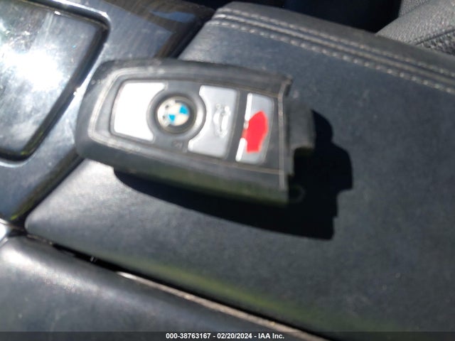 BMW 535i Xdrive 2015 WBA5B3C53FD539980 Image 11