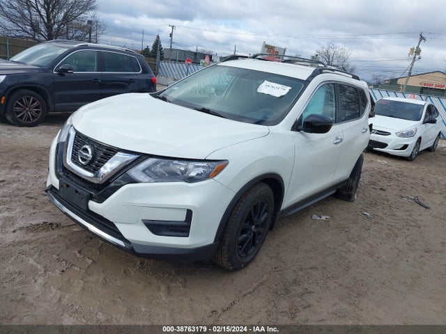 Nissan ROGUE SV 2017 5N1AT2MV6HC811451 Image 2