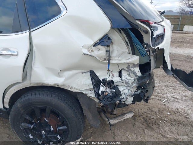 Nissan ROGUE SV 2017 5N1AT2MV6HC811451 Image 6