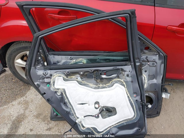38763329 :رقم المزاد ، 2HGFC2F74JH502901 vin ، 2018 Honda Civic Ex مزاد بيع