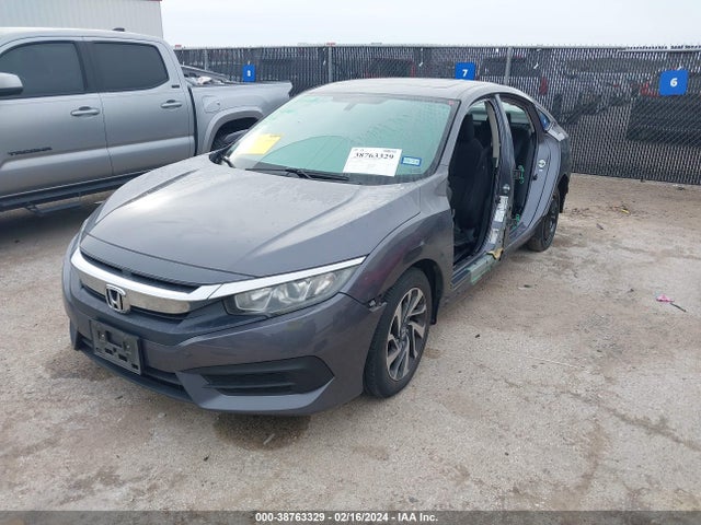 38763329 :رقم المزاد ، 2HGFC2F74JH502901 vin ، 2018 Honda Civic Ex مزاد بيع
