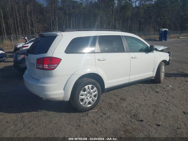 Dodge JOURNEY SE 2018 3C4PDCAB8JT527194 Image 4