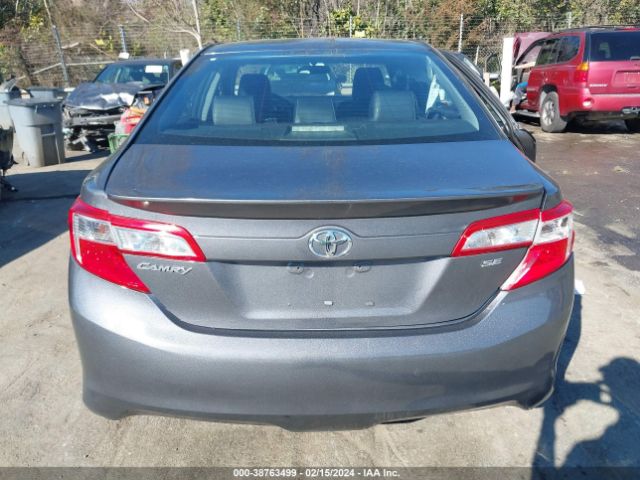 4T1BF1FKXEU333050 Toyota CAMRY SE