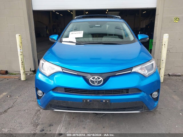 Toyota Rav4 Xle 2016 JTMRFREV4GD184103 Image 13