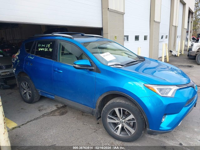 Toyota Rav4 Xle 2016 JTMRFREV4GD184103 Image 14