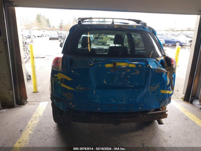 Toyota Rav4 Xle 2016 JTMRFREV4GD184103 Image 17