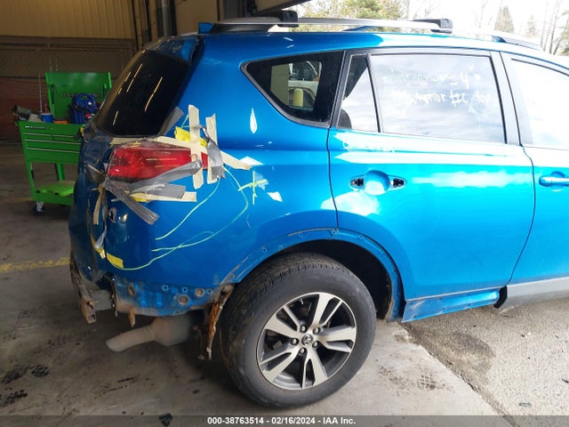 Toyota Rav4 Xle 2016 JTMRFREV4GD184103 Image 22
