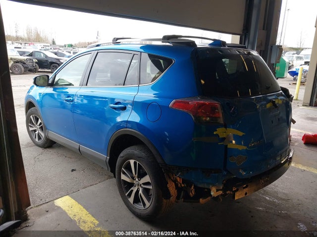 Toyota Rav4 Xle 2016 JTMRFREV4GD184103 Image 3