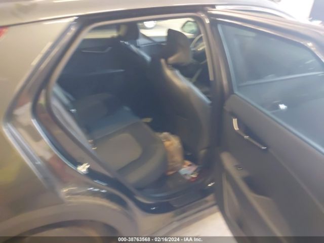 KNDCP3LE2R5137040 KIA NIRO LX