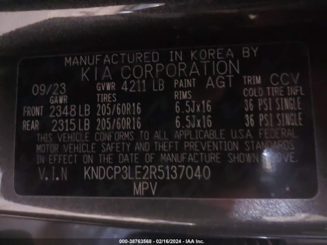 KNDCP3LE2R5137040 KIA NIRO LX