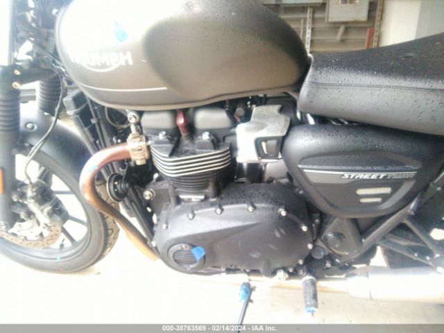 2022 TRIUMPH MOTORCYCLE STREET TWIN SMTD31G7XNTAV5258 Photo 8