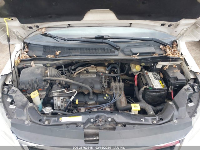 2010 VOLKSWAGEN ROUTAN SE VIN: 2V4RW3D10AR294376