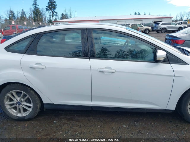 Ford FOCUS SE 2016 1FADP3F2XGL209588 Image 14