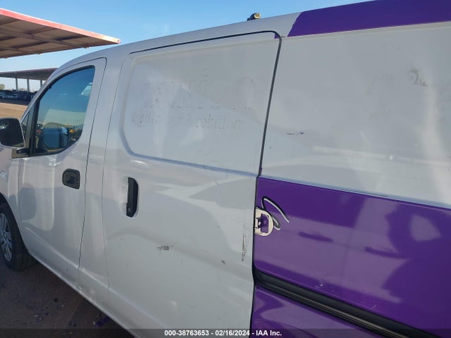 Nissan NV200 SV 2019 3N6CM0KN7KK706675 Image 14