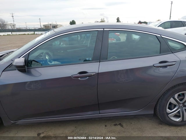Honda Civic 2017 2HGFC2F52HH566721 Image 27