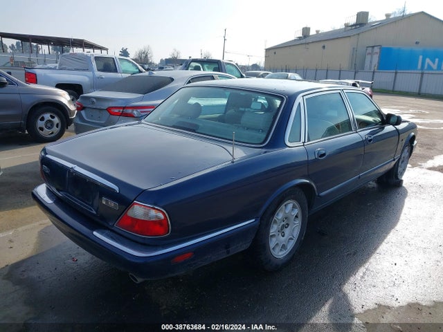 1998 JAGUAR XJ8 SAJHX1243WC842120 Photo 3
