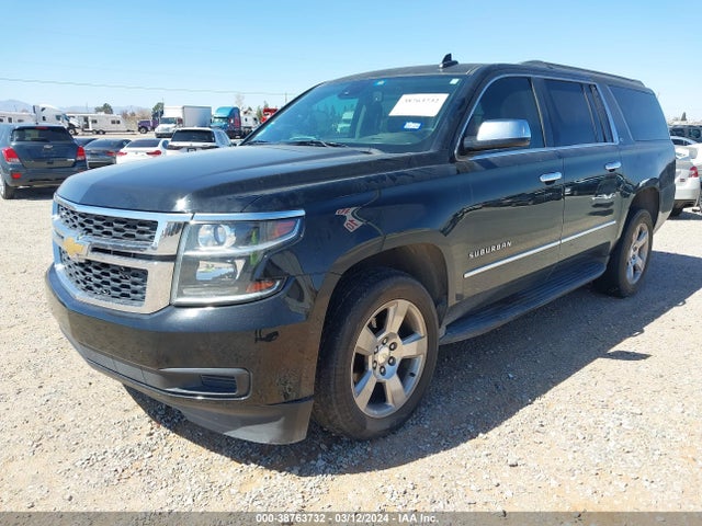 Chevrolet Suburban 1500 Lt 2015 1GNSCJKC9FR700737 Image 2