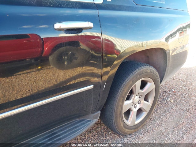Chevrolet Suburban 1500 Lt 2015 1GNSCJKC9FR700737 Image 6