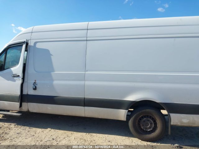 W1W4ECHY9LT038283 Mercedes-Benz Sprinter 2500 High Roof V6