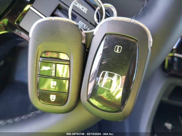 Honda Pilot 2wd Touring 2024 5FNYG2H75RB001607 Image 11
