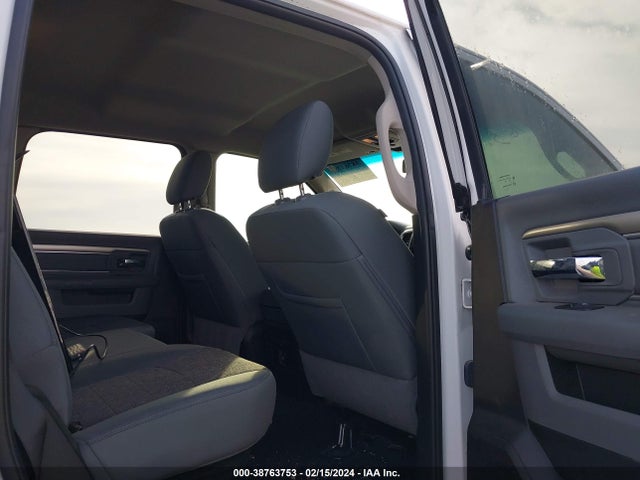 RAM 1500 2018 1C6RR7LT7JS167528 Image 8
