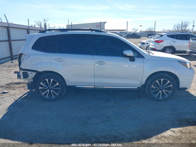 Subaru Forester 2.0xt Touring 2018 JF2SJGWC9JH473576 Image 14