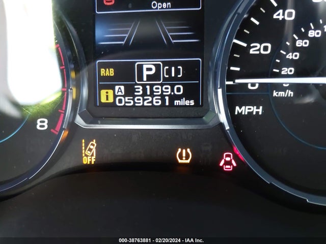 Subaru Forester 2.0xt Touring 2018 JF2SJGWC9JH473576 Image 16