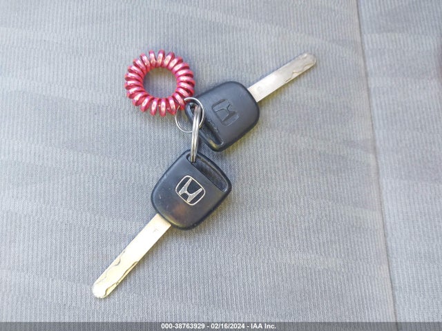 2004 HONDA CIVIC LX VIN: 2HGES16554H507715