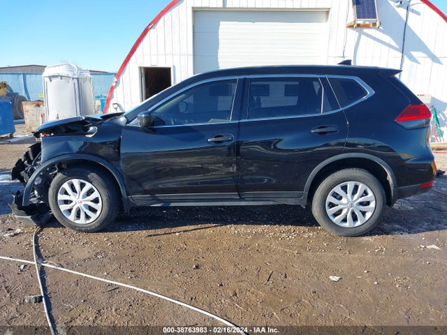 Nissan ROGUE S 2017 JN8AT2MV0HW275829 Image 15