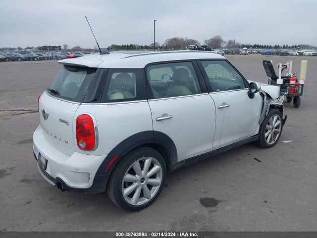 2013 MINI COUNTRYMAN WMWZC3C58DWP24980 Photo 3