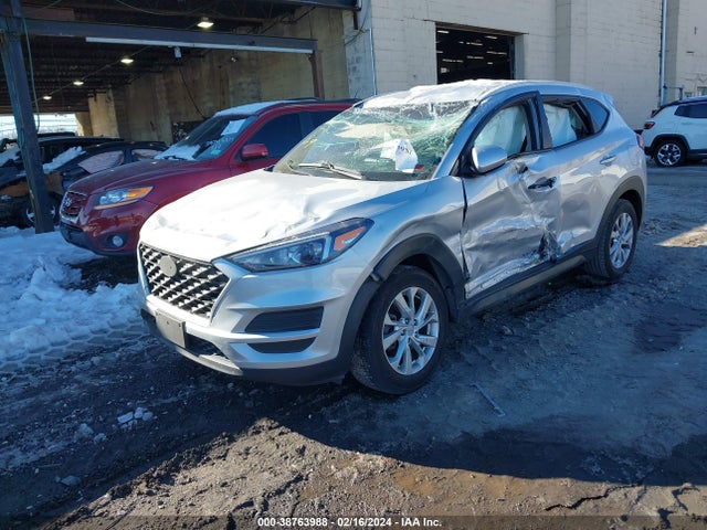 Hyundai Tucson Value 2019 KM8J3CA47KU040193 Image 2