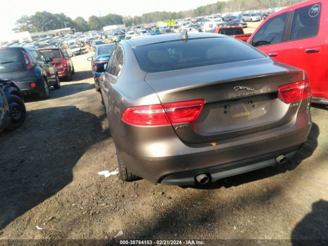 SAJAE4BG7HA969468 Jaguar Xe 25t Prestige
