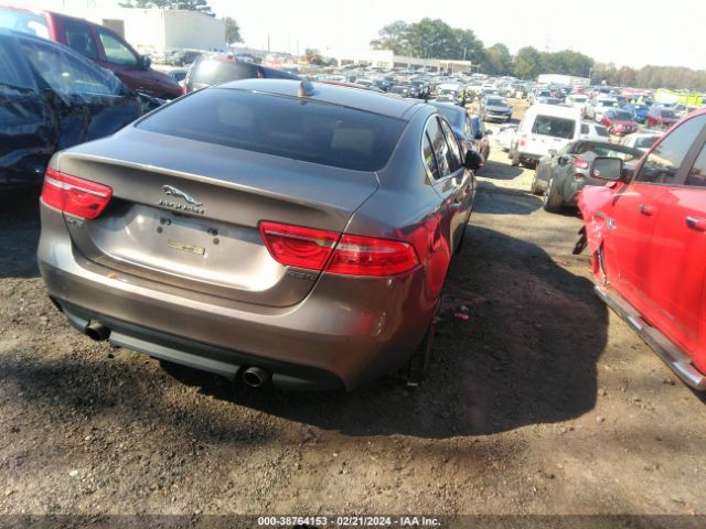 SAJAE4BG7HA969468 Jaguar Xe 25t Prestige