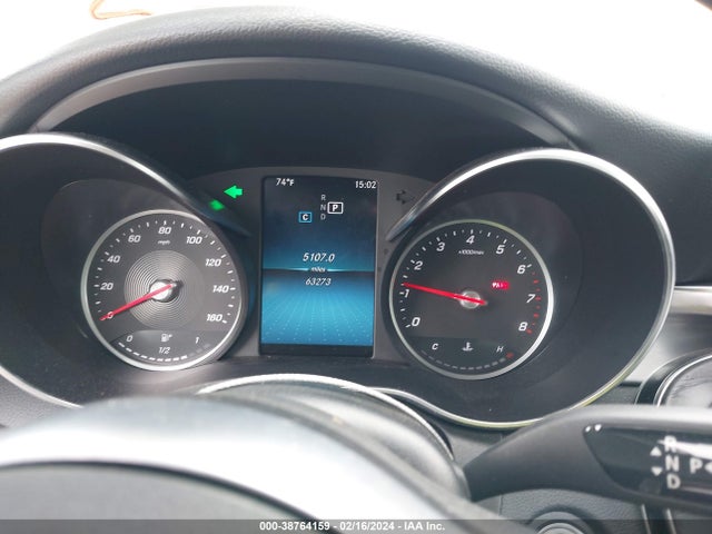 WDDWJ8DB1KF857015 Mercedes-Benz C 300