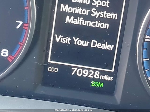 Toyota Rav4 Xle 2018 2T3WFREV8JW497782 Image 15