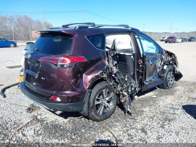 Toyota Rav4 Xle 2018 2T3WFREV8JW497782 Image 4