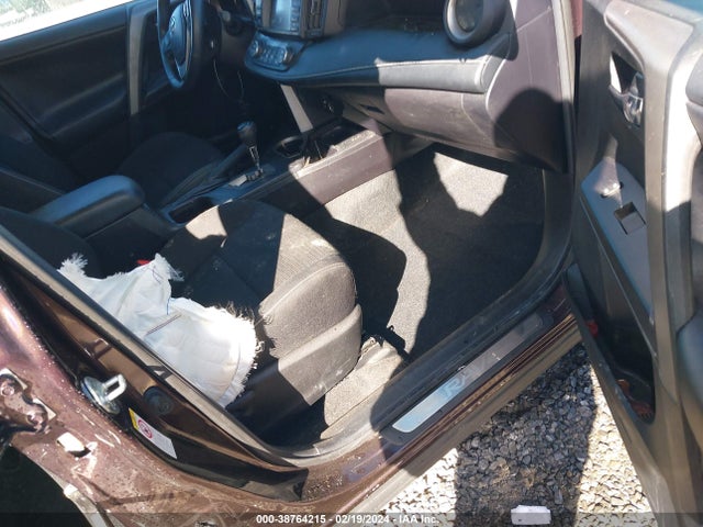 Toyota Rav4 Xle 2018 2T3WFREV8JW497782 Image 5